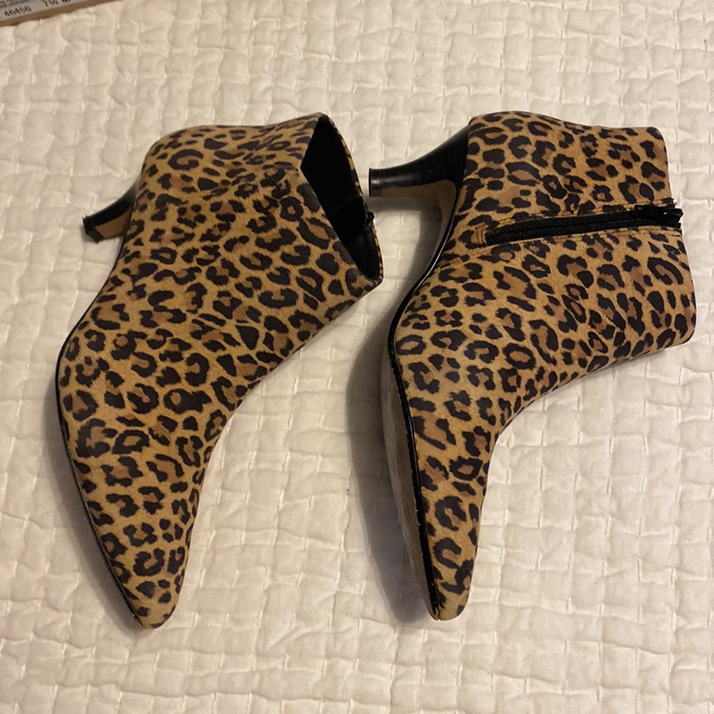 Leopard Print Ankle Boots - Picture 3 of 7